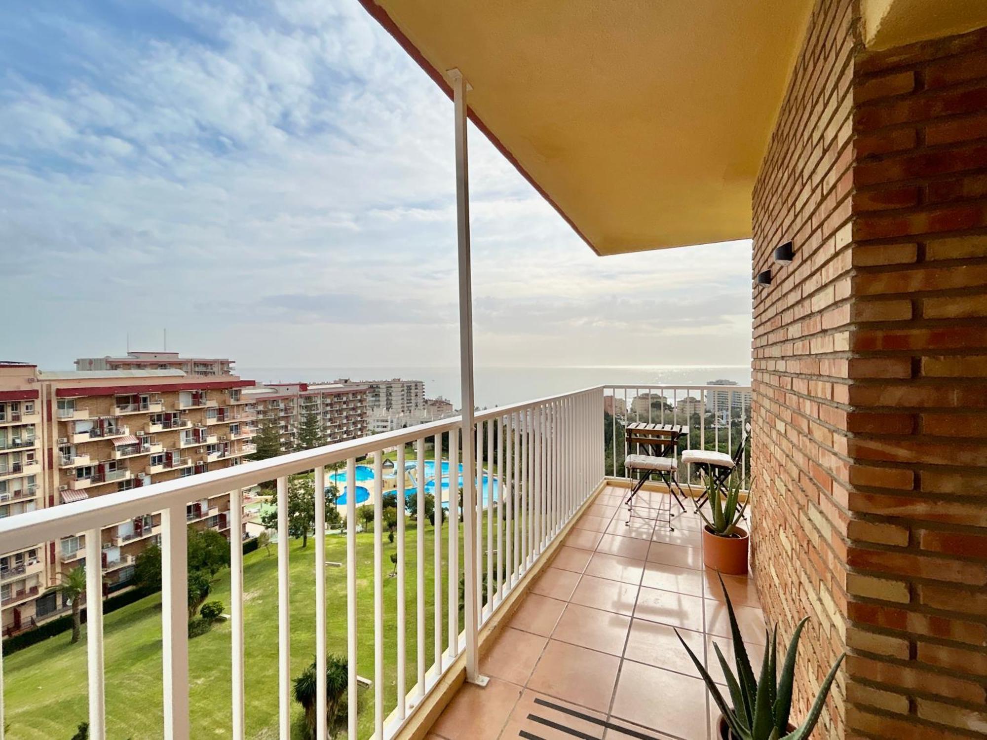 Acogedor Apartamento En Benalmadena Vistas Exterior foto